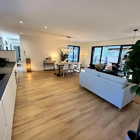 Climatisees Avec Piscine Et Proche Du Villa